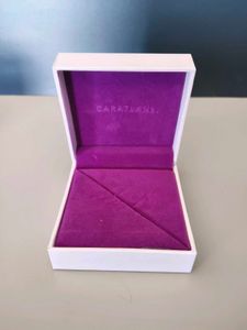 CaratLane ring Box