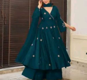 New  Elegant teal kurta set with dupatta