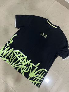 zudio black T-shirt