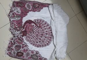 White  And Purpul Stole With Stone