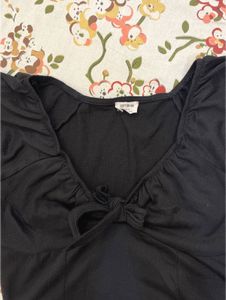 Black Tie-Front Crop Top