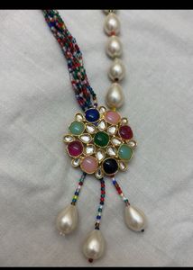 Elegant Pearl &amp; Kundan navratna Necklace Set