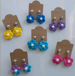 Handmade crochet earrings set
