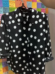 Chic Black &amp; White Polka Dot Shirt