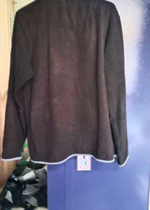 Men's Black Zip-Up Jacket