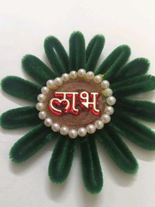 shubh labh hanging