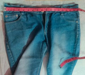 Light Wash Denim Jeans