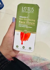 Lotus Vitamin C Face Serum