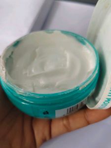 Pond's Light Moisturiser