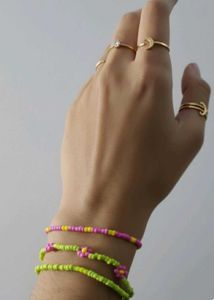 Daisy Chain Delight Beaded Bracelet Set