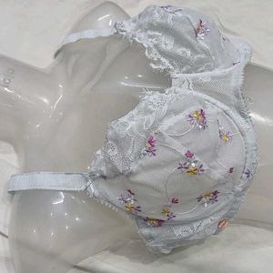 Embroidered 🪔Lace Bra