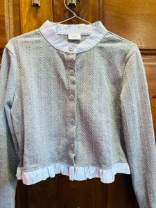 Chic Gray Cropped Cardigan