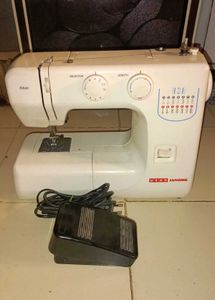 USHA Janome Sewing Machine