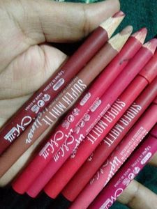 Assorted Matte Lip Crayon Collection