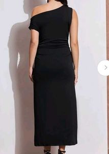 Black One-Shoulder Bodycon Dress 🖤✨