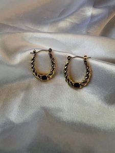 Gold Flower Earrings