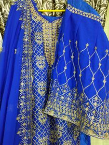 Pakistani Suit