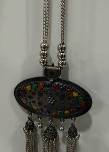 Vintage Silver Tone Heart Necklace (Not used yet)
