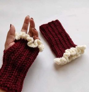 Chic Crochet Fingerless Gloves