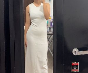 Elegant White Maxi Dress