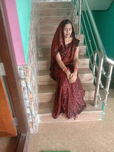 New Saree Only Wear In Photo Click Time