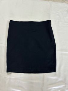 Classic Black Mini Skirt