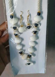 Seashell Necklace &amp; Earring Set