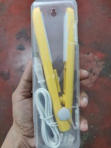 Hair Straitner Small Size Good Quality