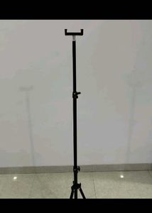 7 Ft Adjustable Tripod