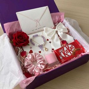 Gift hamper