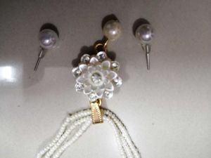 Elegant Pearl Necklace and Earring Set