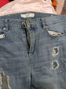 COMBO -Distressed Light Wash Jeans and black top