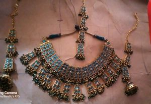 Green Jewellery Set