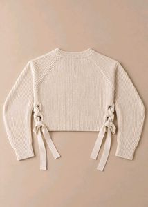 CREAM LACE-UP SIDE CROPPED KNIT SWEATER