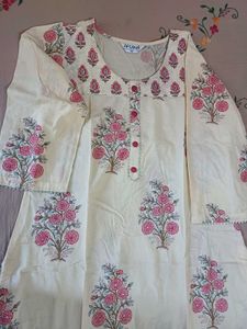 Cream Kurta with Pink Floral Print