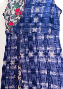 Blue &amp; Beige Printed Sleeveless Kurta