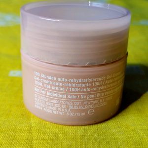 Clinique Moisture Surge 100H