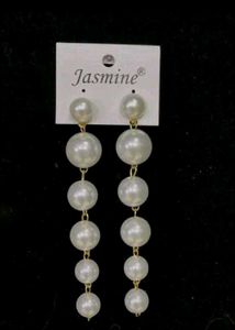 Elegant Pearl Drop Earrings