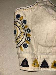 Navratri free size Embroidered Ethnic Blo