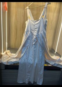Elegant Cream V-Neck Midi Dress