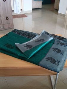 Elegant Green &amp; Grey Saree with blouse