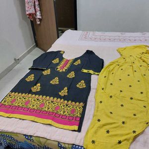 Ethnic Kurta Set - Black &amp; Yellow