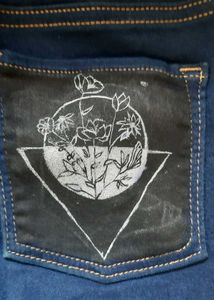 NAVY BLUE JEGGINGS with hand-painted back pockets