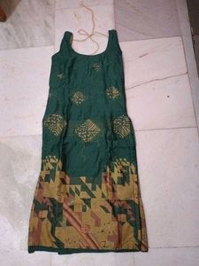 Green Ethnic Kurta with Geometric Print