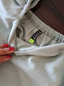 Cute Green Puff Sleeve Top