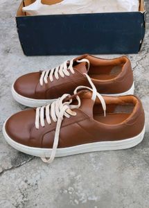 "AJIO Brown Leather Sneakers
