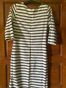 Striped 3/4 Sleeve Midi Dress