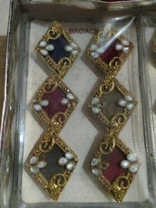 saree pins