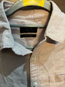 Men's Casual Button-Down Shirt