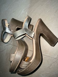 Women's Gold Glitter Wedge Sandals